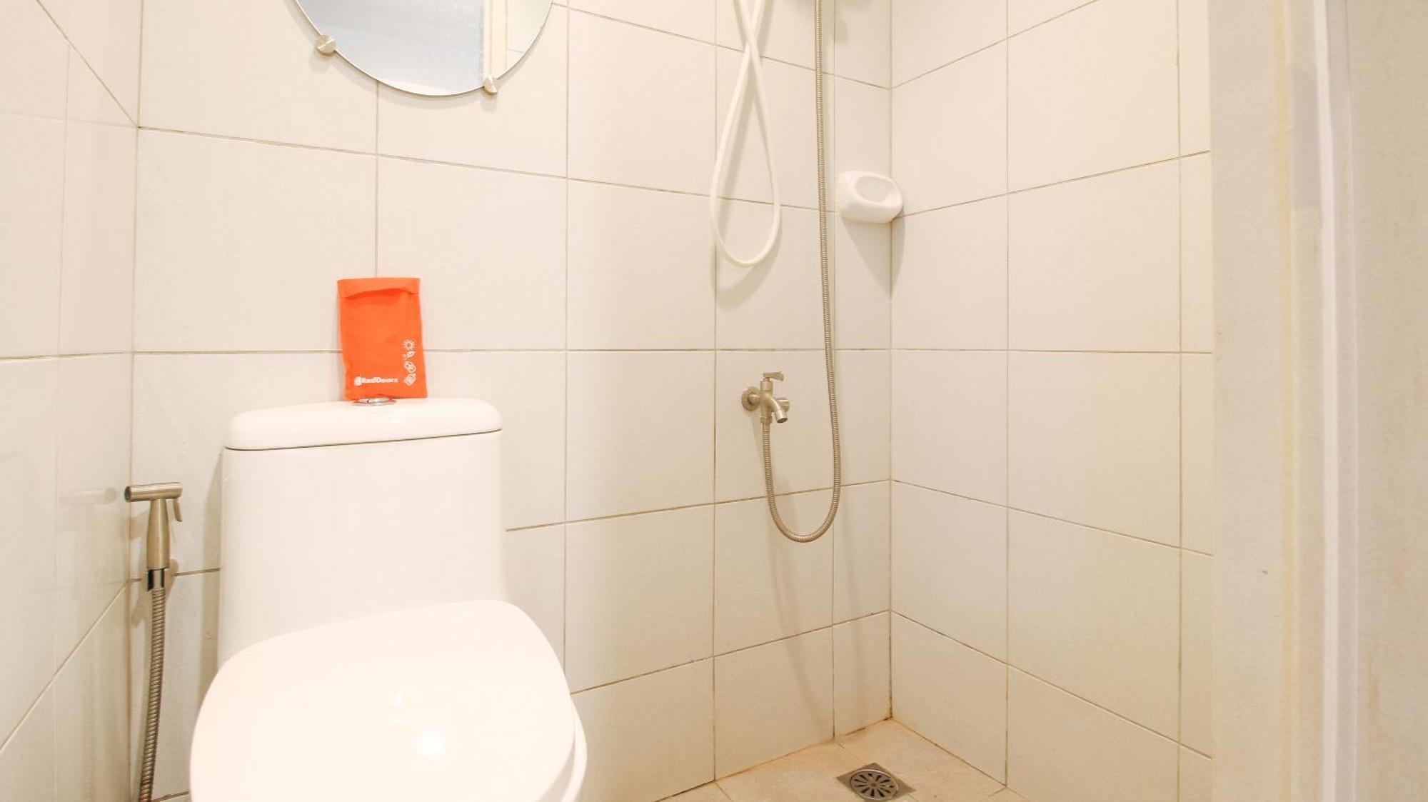 Reddoorz Plus At Evangelista Street Makati Μακάτι Εξωτερικό φωτογραφία