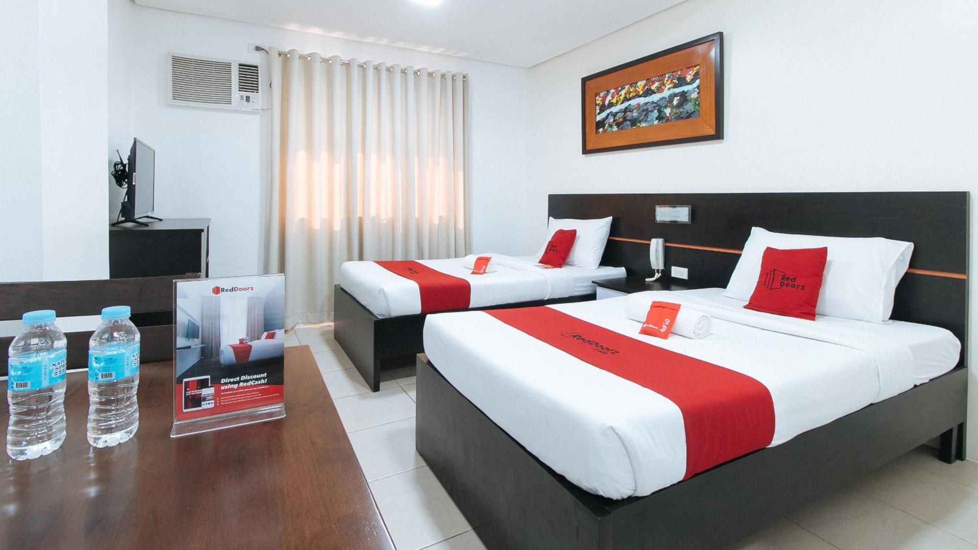 Reddoorz Plus At Evangelista Street Makati Μακάτι Εξωτερικό φωτογραφία