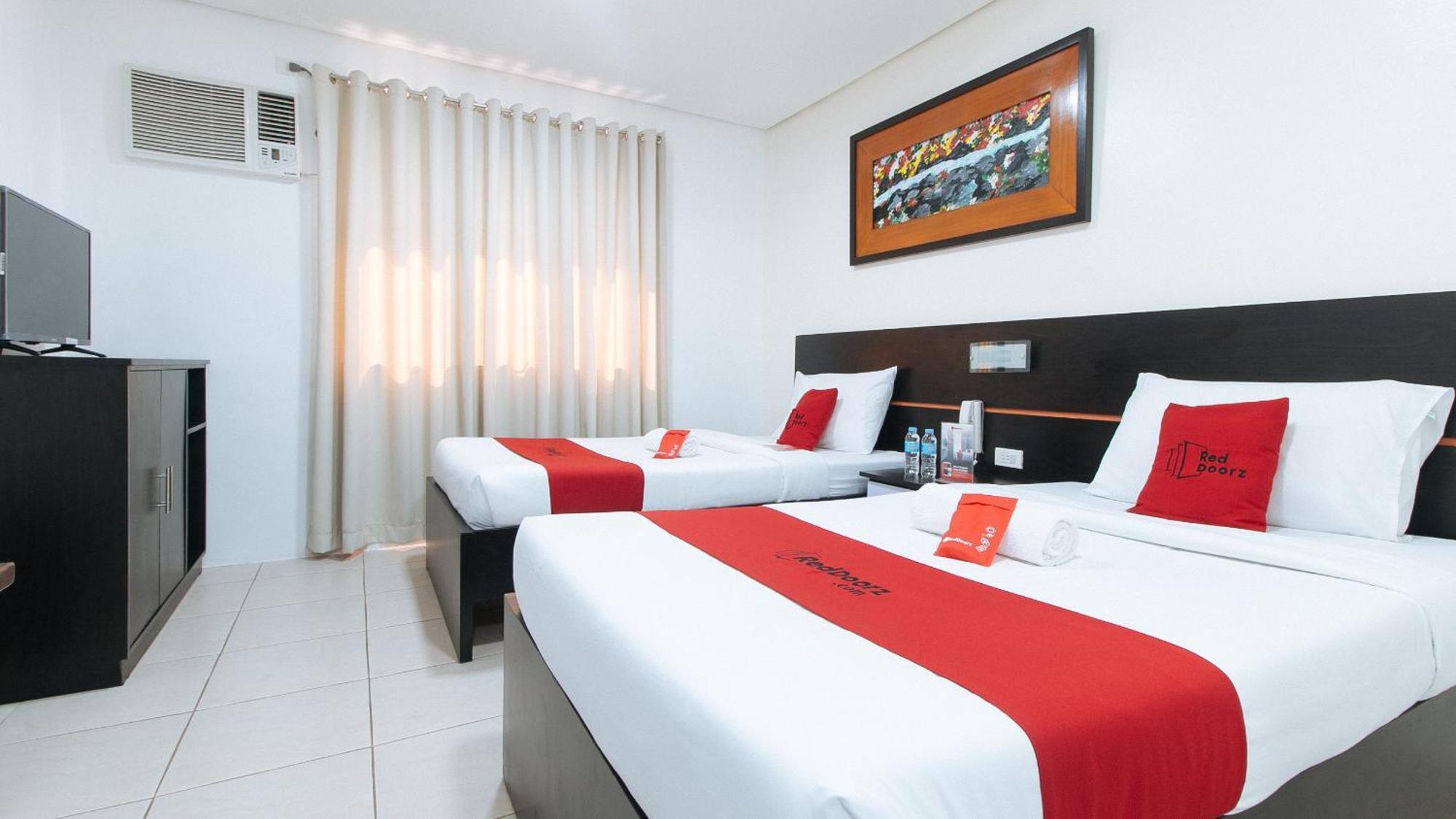 Reddoorz Plus At Evangelista Street Makati Μακάτι Εξωτερικό φωτογραφία