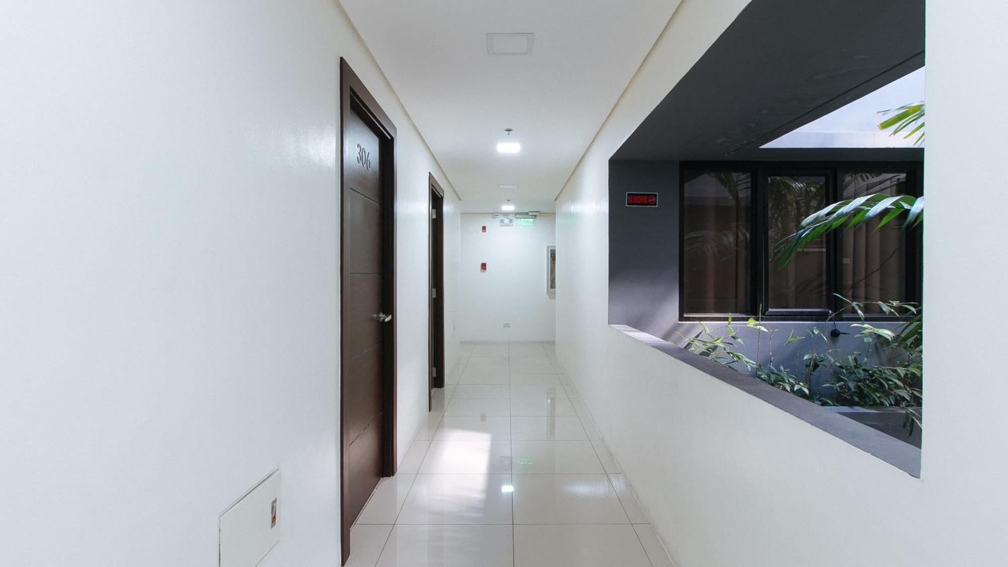 Reddoorz Plus At Evangelista Street Makati Μακάτι Εξωτερικό φωτογραφία